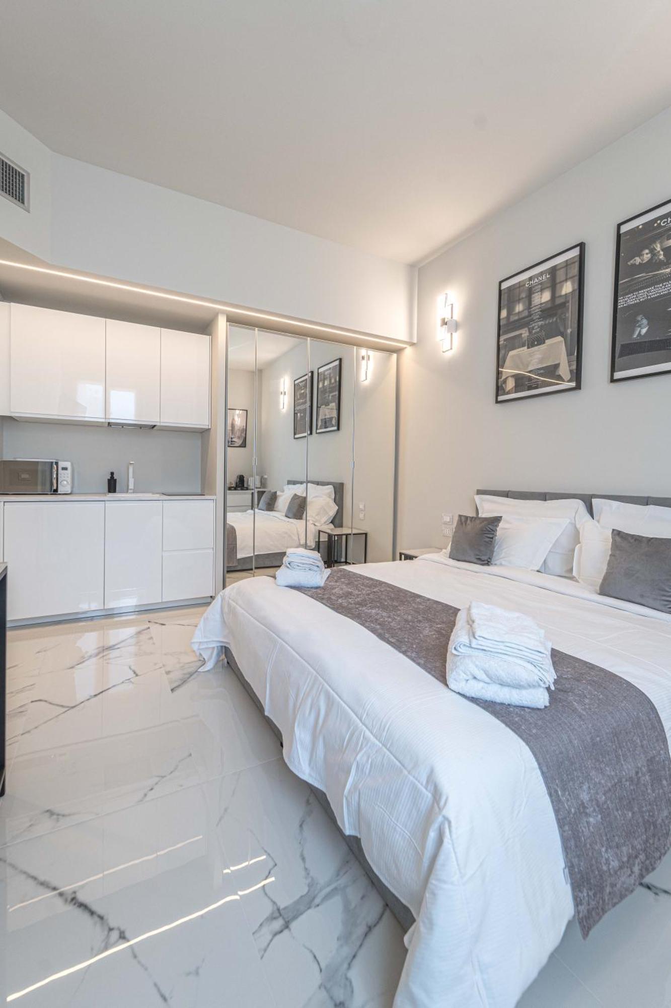 Moscova Luxury New Suite Milán Exteriér fotografie
