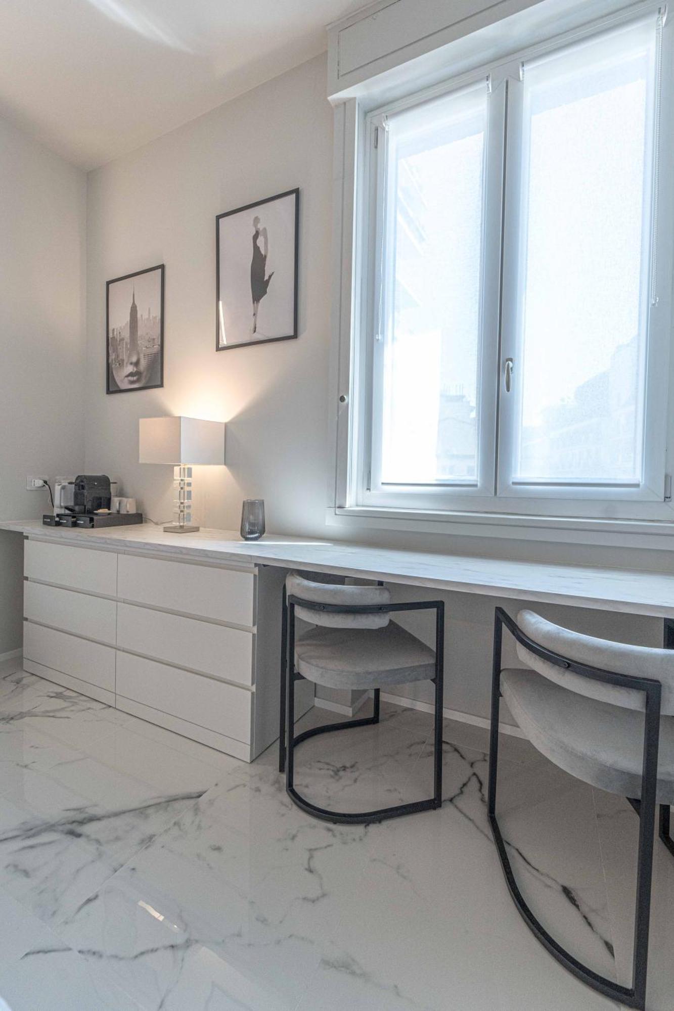 Moscova Luxury New Suite Milán Exteriér fotografie