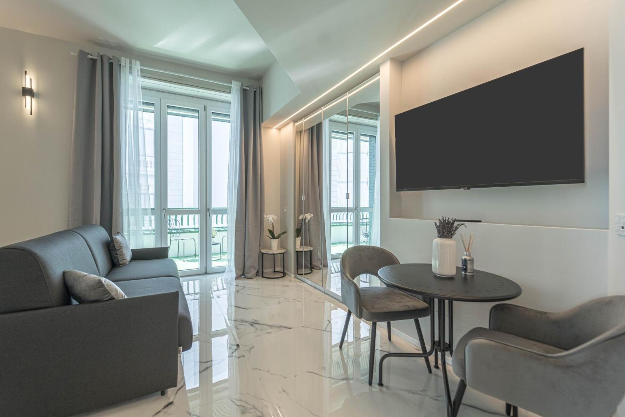 Moscova Luxury New Suite Milán Exteriér fotografie