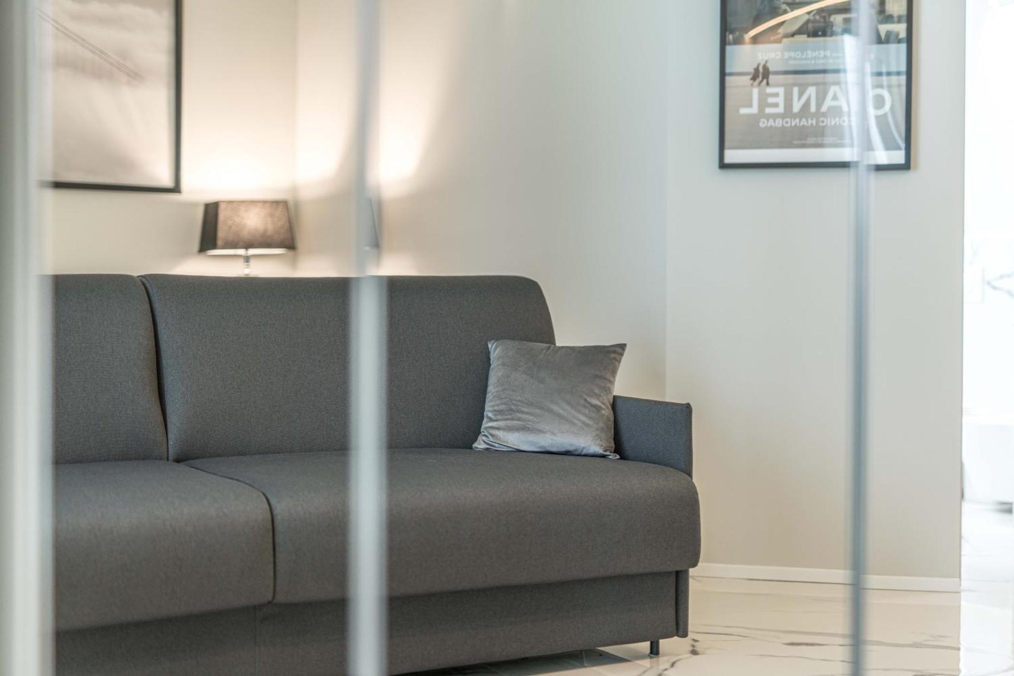 Moscova Luxury New Suite Milán Exteriér fotografie