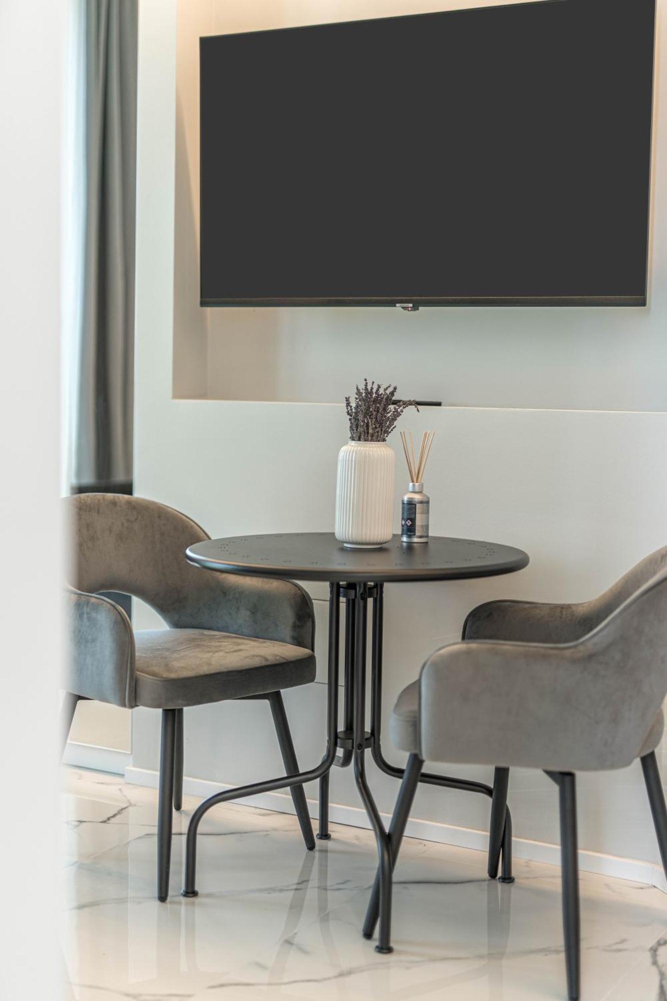 Moscova Luxury New Suite Milán Exteriér fotografie